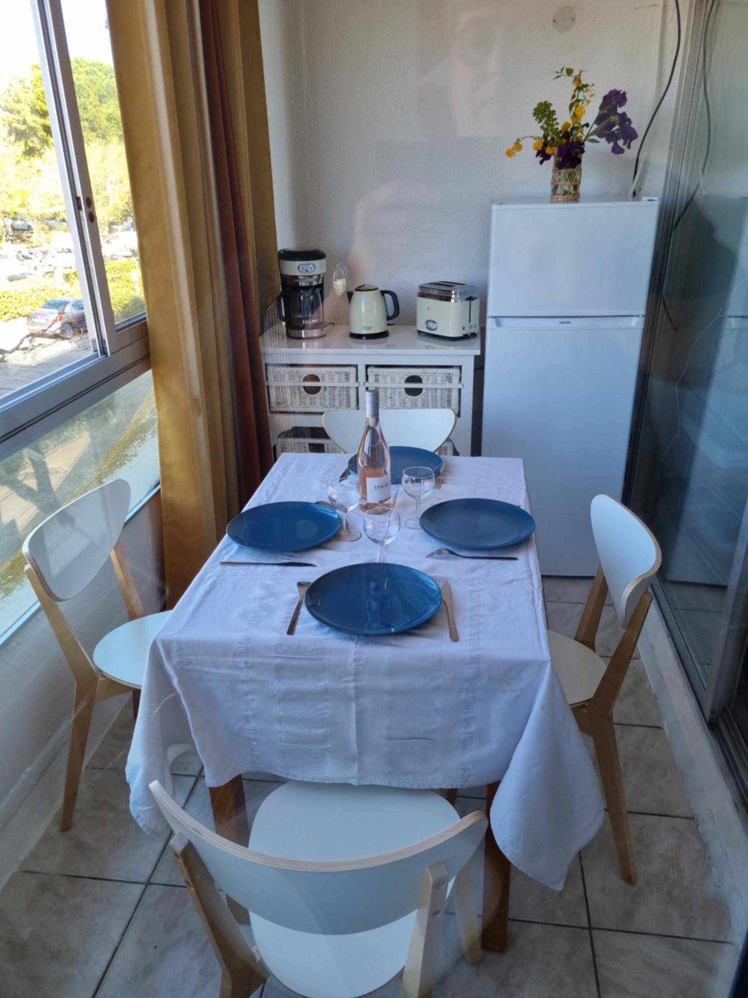 Superbe T2 Tout Confort 3 Etoiles, Entierement Renove Avec Piscine, Parking, Clim, Wifi, Netflix La Grande-Motte Exterior foto