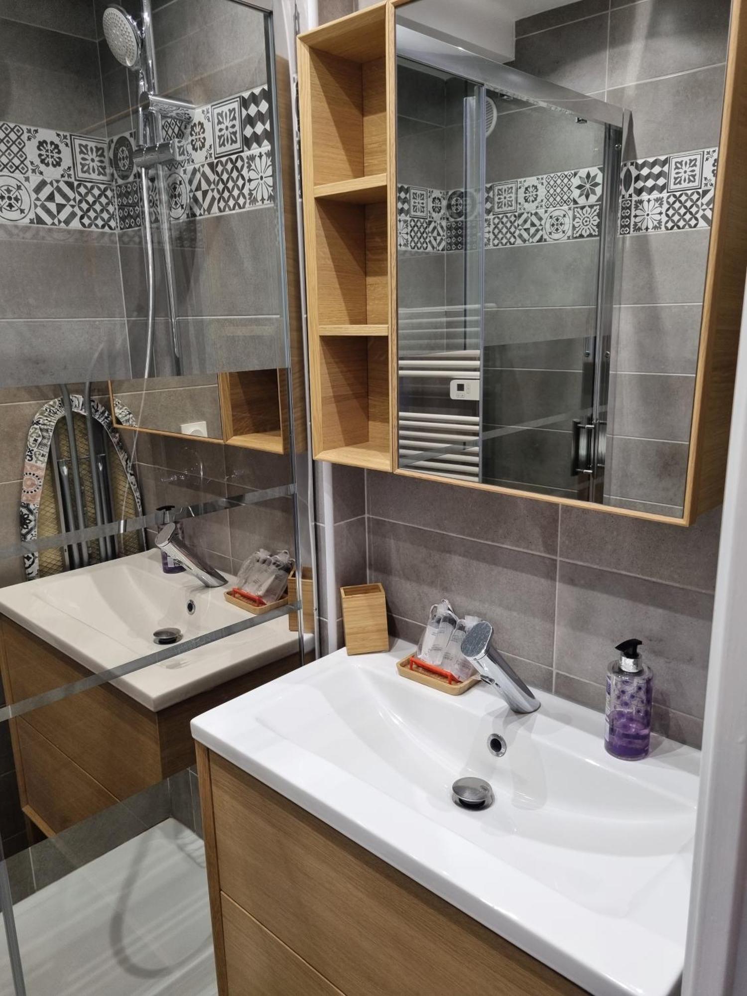 Superbe T2 Tout Confort 3 Etoiles, Entierement Renove Avec Piscine, Parking, Clim, Wifi, Netflix La Grande-Motte Exterior foto